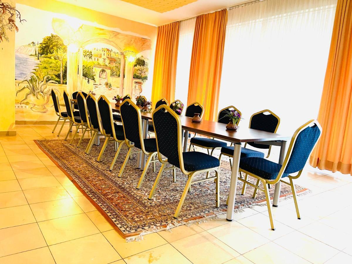 Pension Waldau Касел Екстериор снимка
